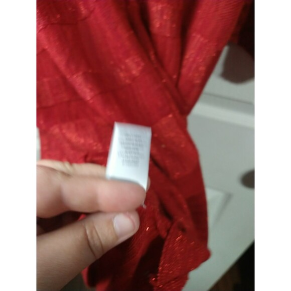 Avenue Woman Red Sweater SS Drop Shoulder Shimmer Striped V Neck Sparkle Tunic - Picture 8 of 9